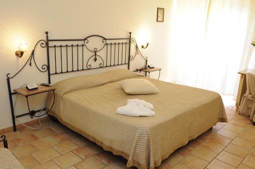 Calimera Delfino Beach Resort & Spa Nabeul Bagian luar foto
