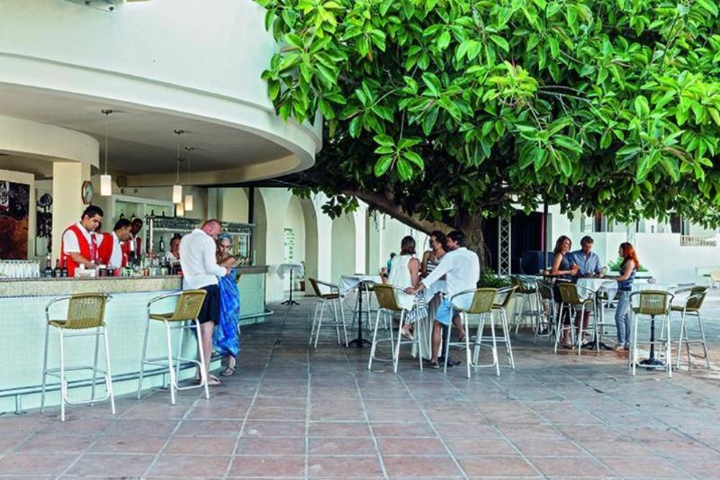Calimera Delfino Beach Resort & Spa Nabeul Bagian luar foto