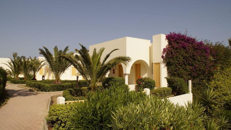 Calimera Delfino Beach Resort & Spa Nabeul Bagian luar foto