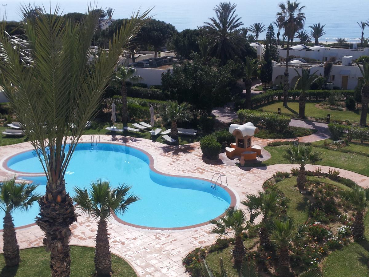 Calimera Delfino Beach Resort & Spa Nabeul Bagian luar foto