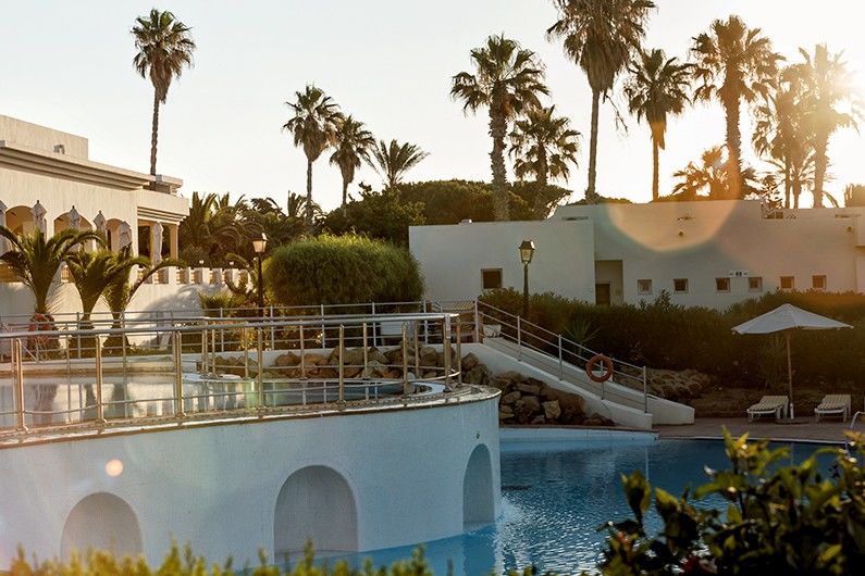 Calimera Delfino Beach Resort & Spa Nabeul Bagian luar foto